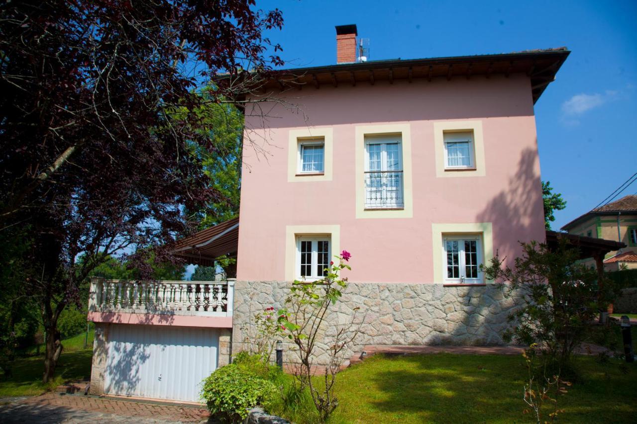Villa Mercedes Piloña Екстериор снимка
