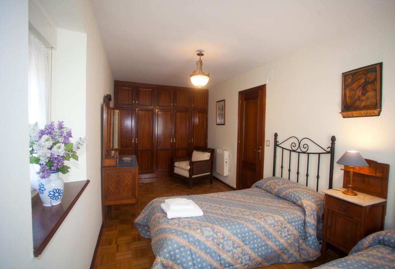 Villa Mercedes Piloña Екстериор снимка