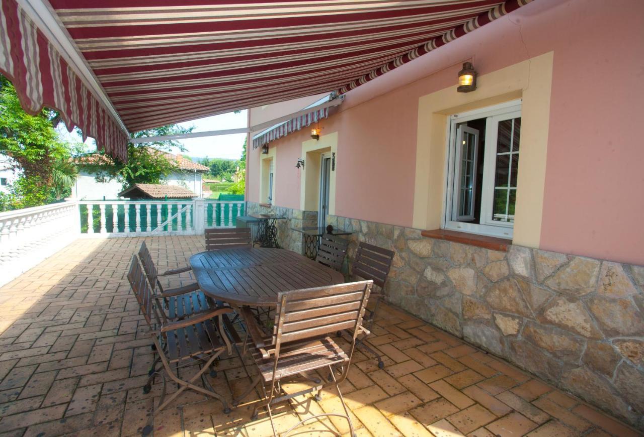 Villa Mercedes Piloña Екстериор снимка